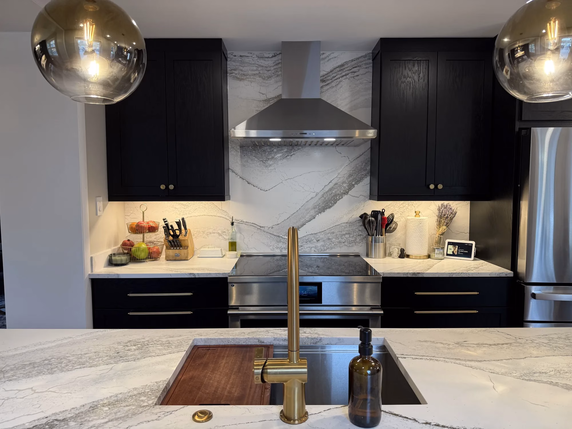 Full-Height Quartz Backsplash Kitchen Remodeling in Silver Spring, MD | Silver Spring Project — after