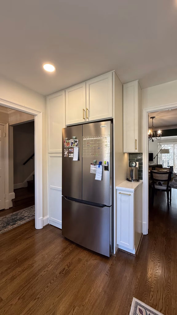 J&K Cabinetry Kitchen Remodeling with Green Backsplash in Annandale, VA | Erin H. Project 10 Seçildi 10